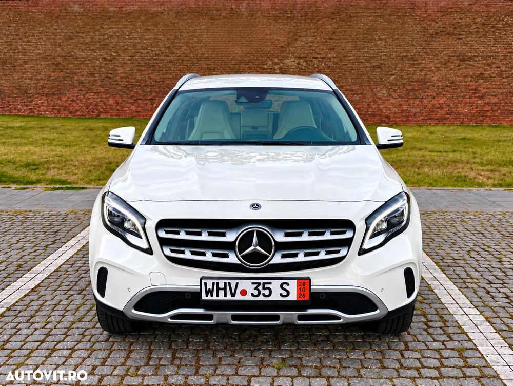 Mercedes-Benz GLA 220 d 7G-DCT - 10