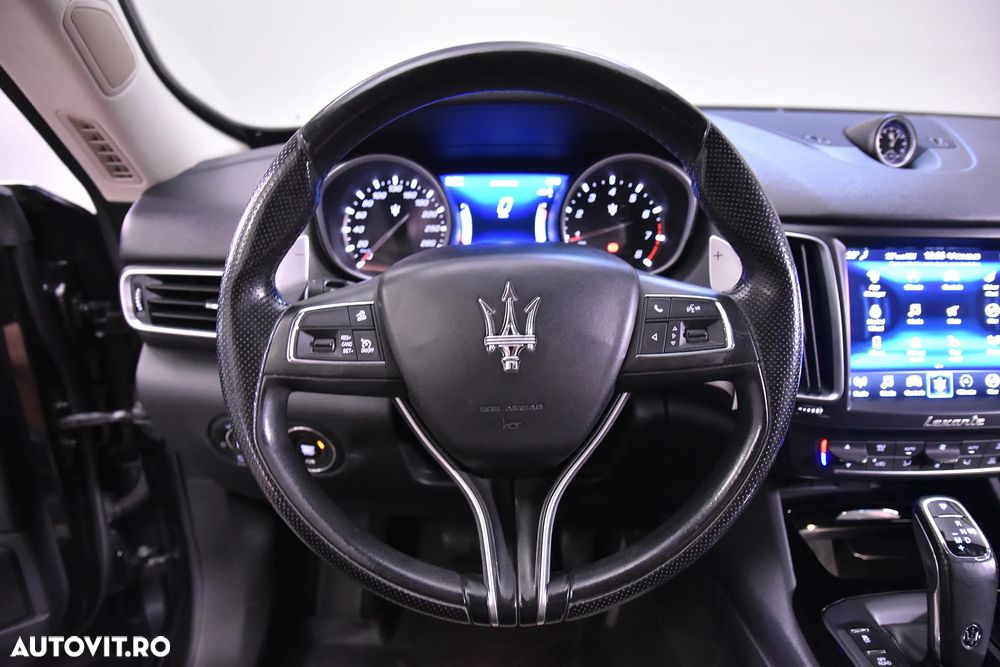 Maserati Levante - 16