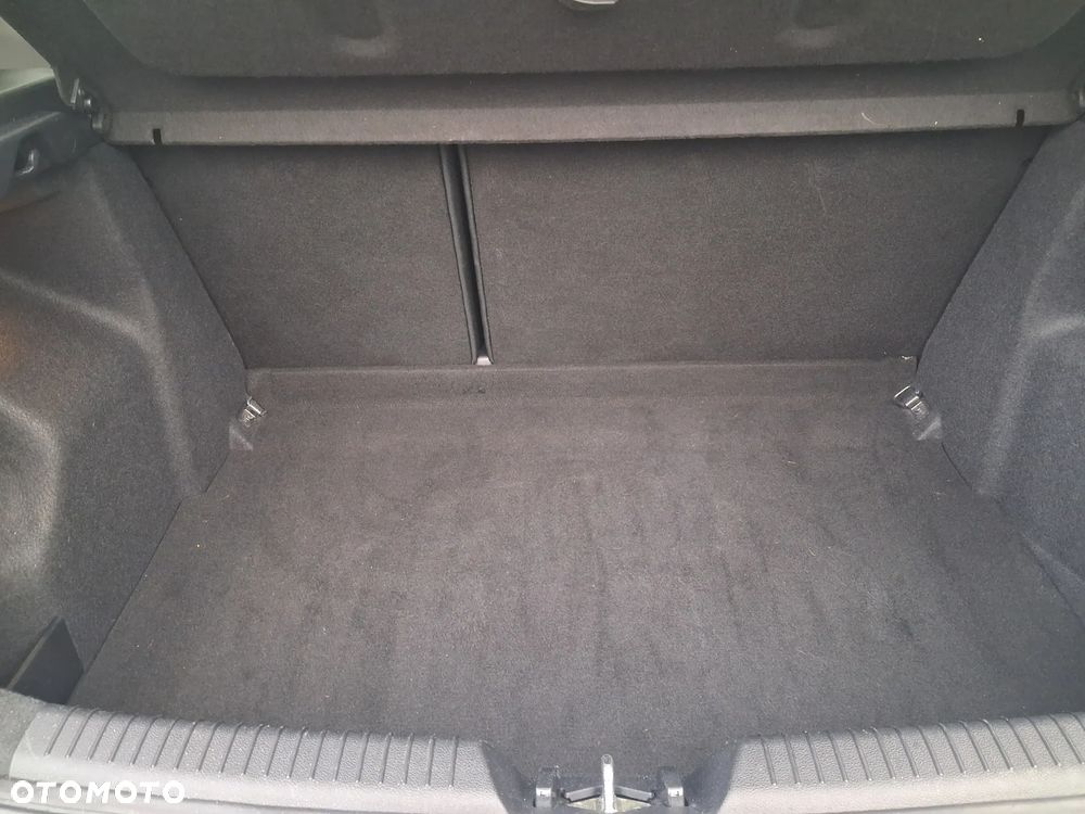 Kia Ceed 1.6 GDI Edition 7 - 8