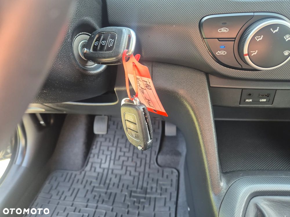 Hyundai i10 - 16
