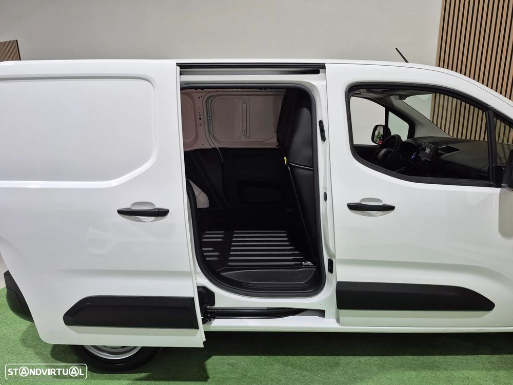 Toyota Proace 1.5D - 2022 - 3 LUG | GARANTIA | NACIONAL - 11