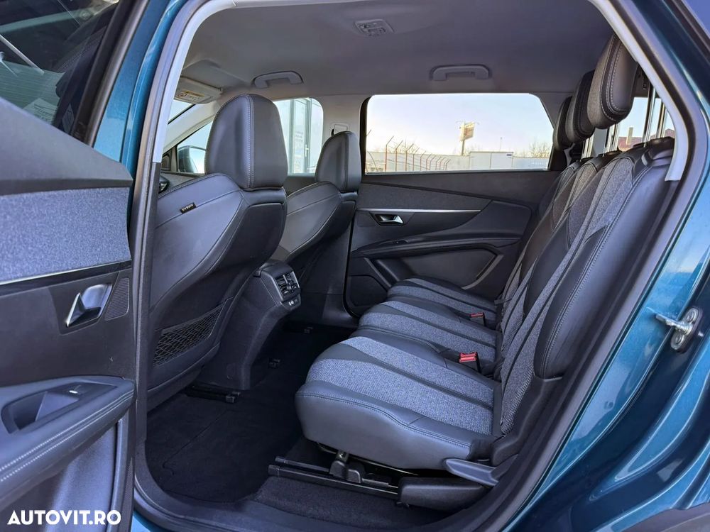 Peugeot 5008 - 18