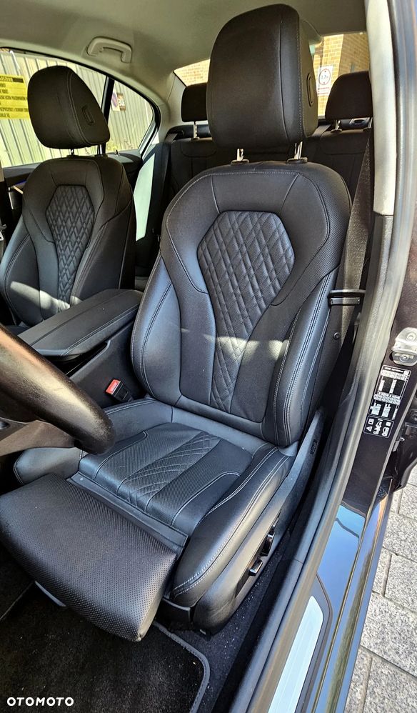 BMW Seria 5 520d xDrive MHEV Business Edition sport - 17