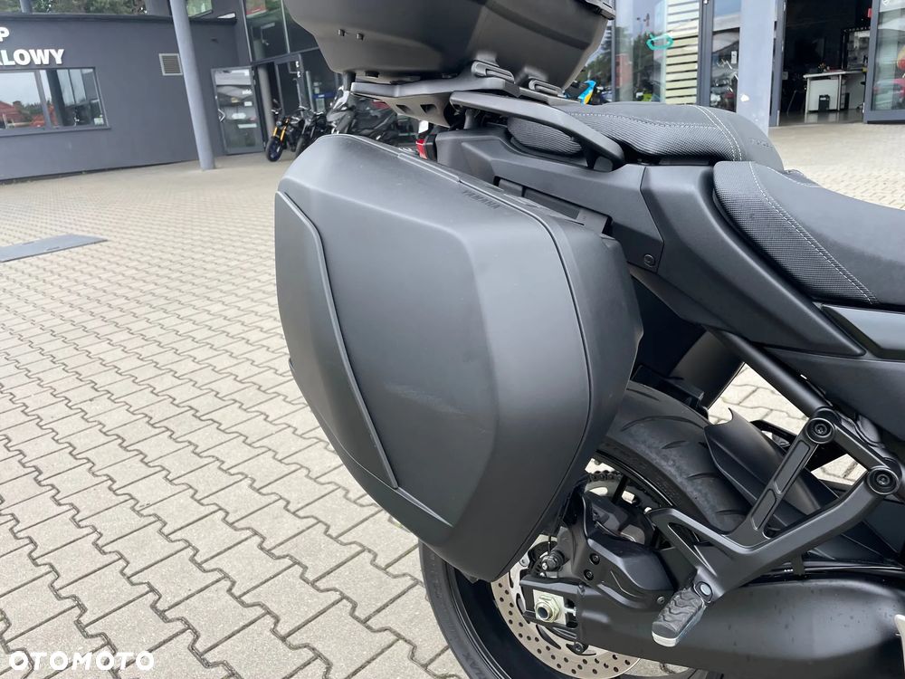 Yamaha MT - 6