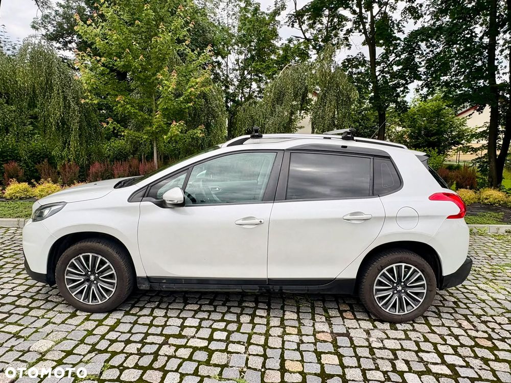 Peugeot 2008 1.2 Pure Tech Active - 1