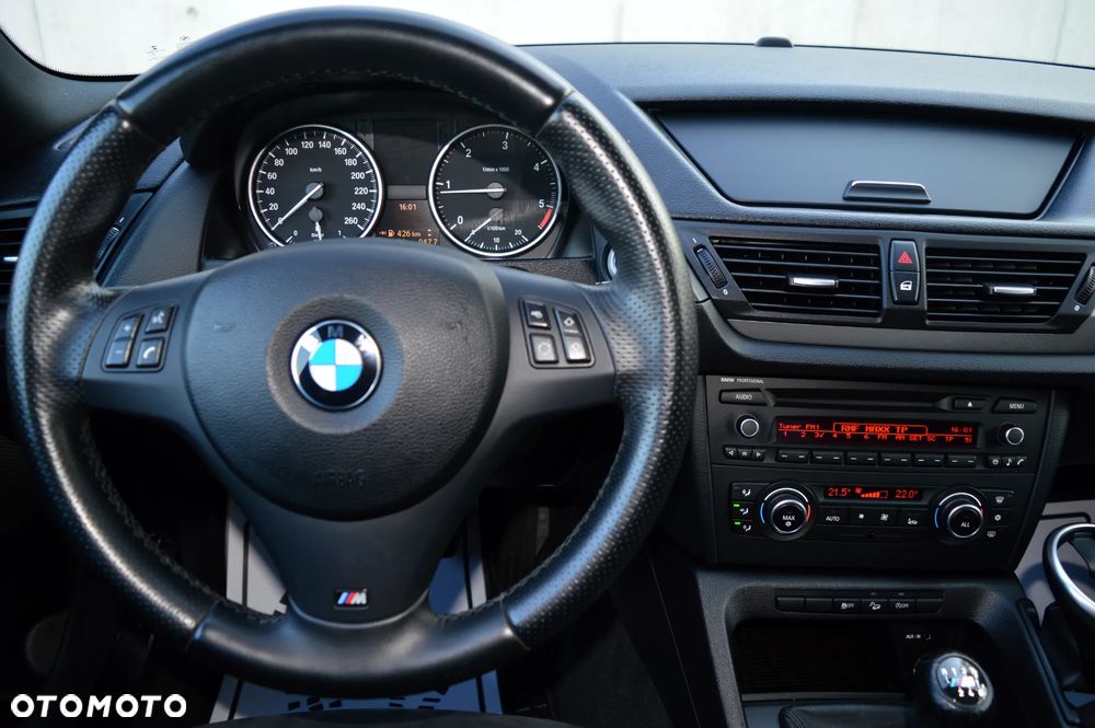 BMW X1 xDrive20d - 17