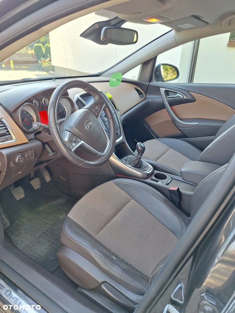 Opel Astra - 10
