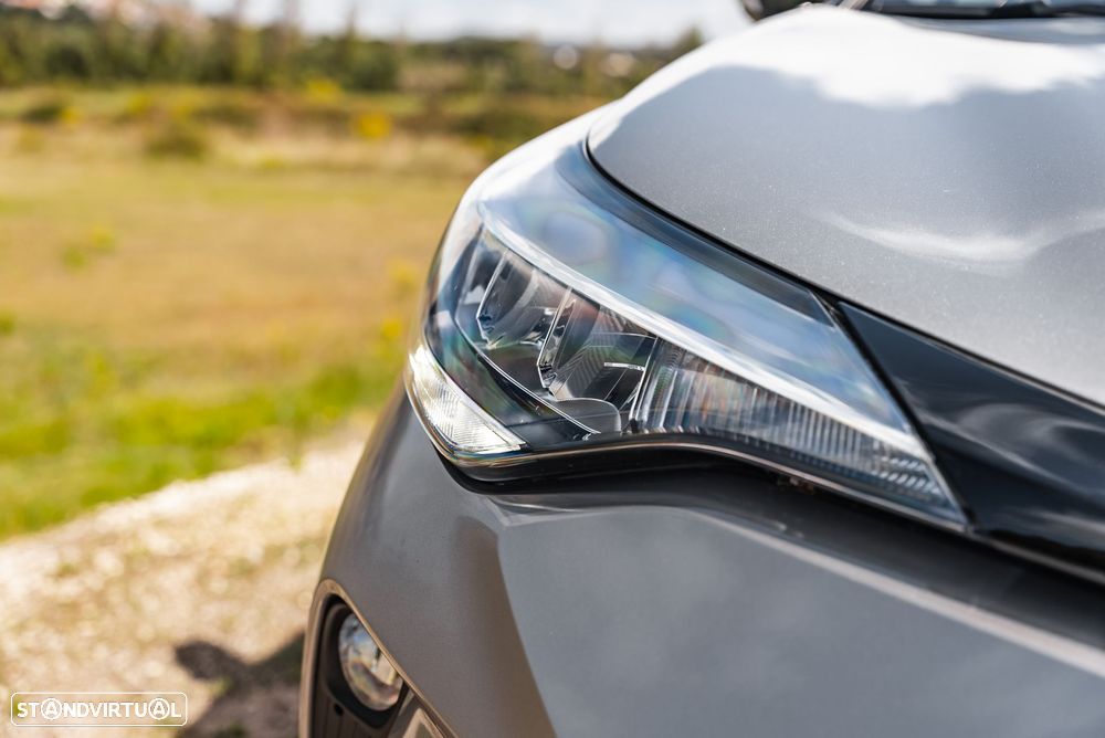 Toyota C-HR 1.8 Hybrid Square Collection - 19