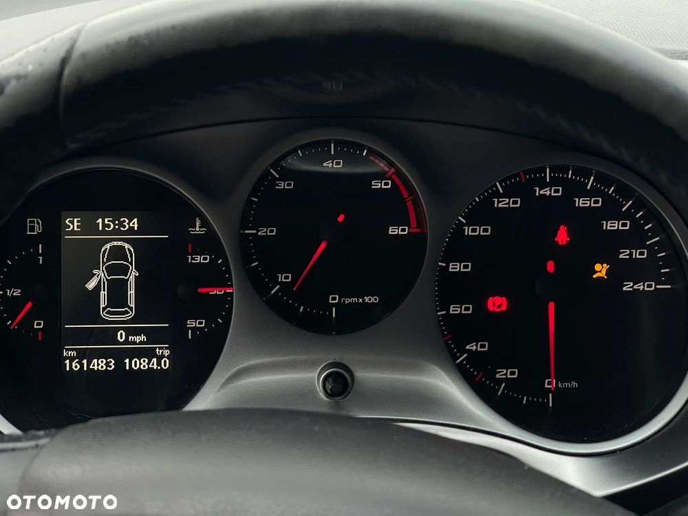 Seat Leon 2.0 TDI DPF Style Copa - 18