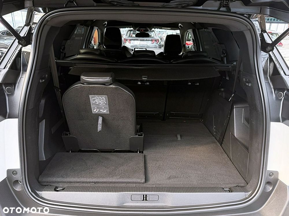 Peugeot 5008 - 16