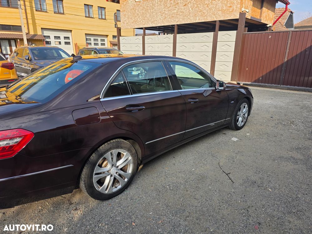 Mercedes-Benz E 250 CDI BlueEfficiency Aut. - 11