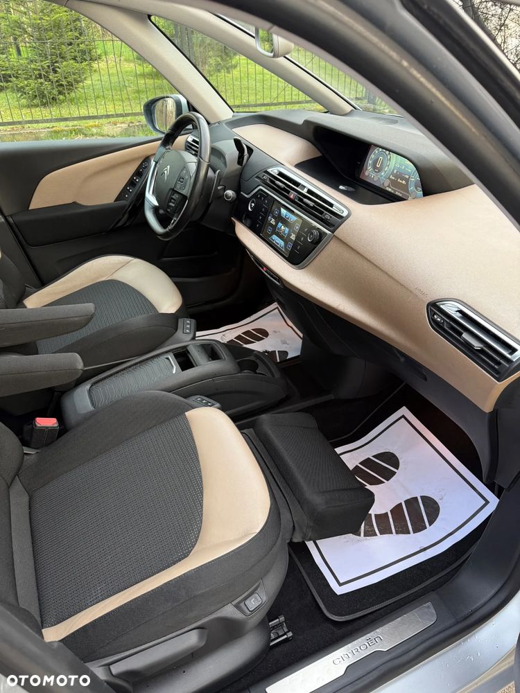 Citroën C4 Picasso e-HDi 115 ETG6 Exclusive - 11