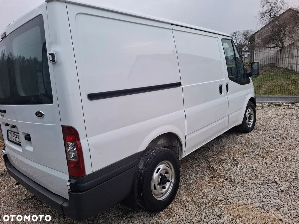 Ford Transit - 8