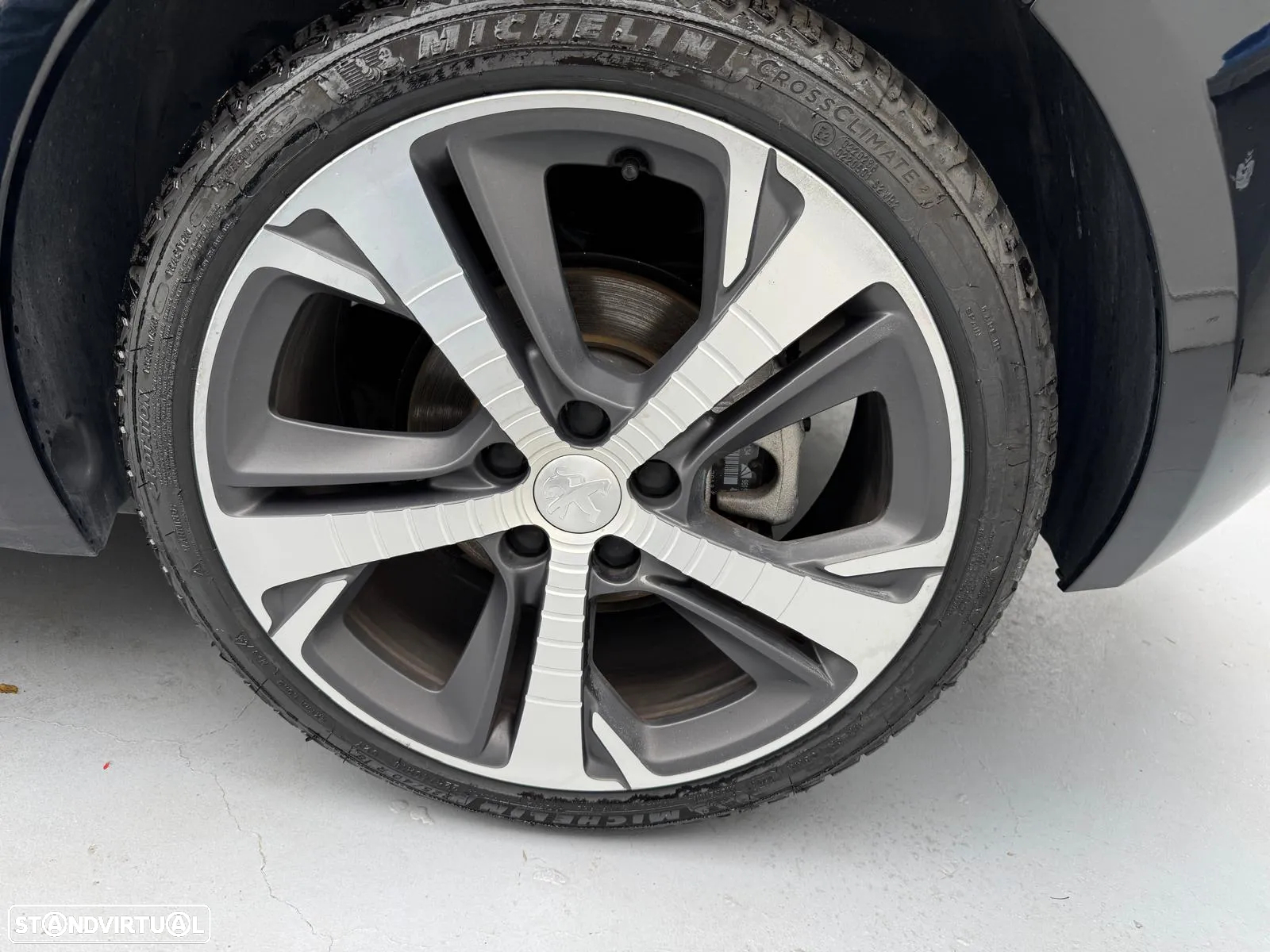 Peugeot 308 1.2 PureTech GT Line - 38