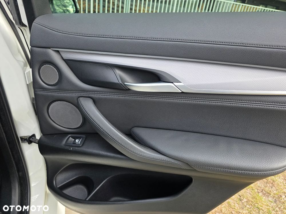 BMW X6 xDrive40d - 35