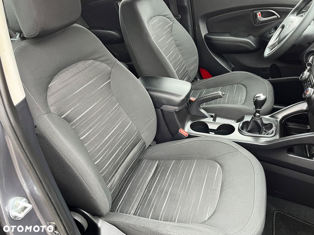 Hyundai ix35 1.6 2WD blue Style - 15