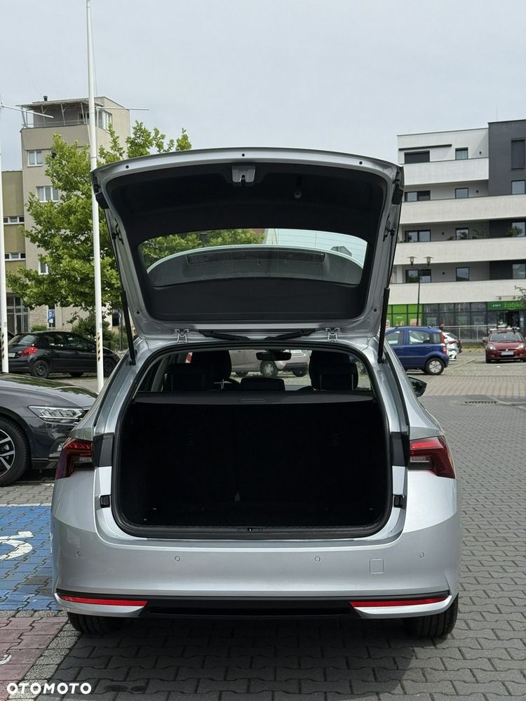 Skoda Octavia 1.5 TSI Essence - 35