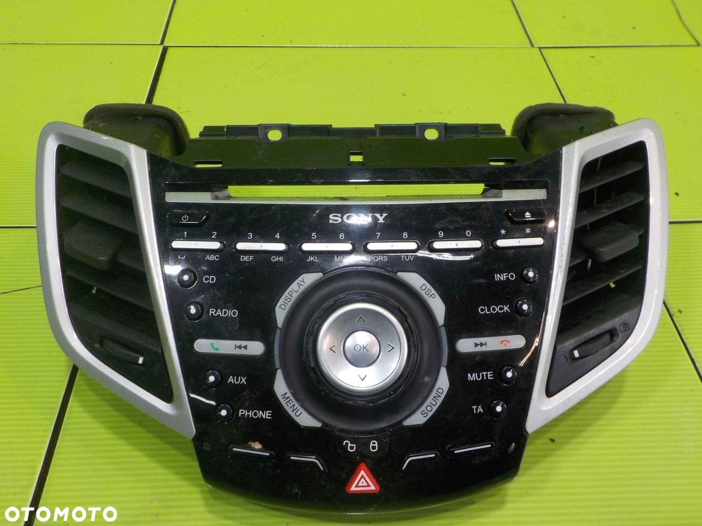 FORD FIESTA MK7 12r panel radia - 1