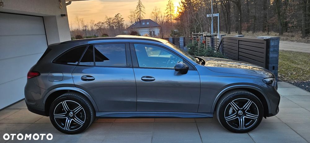 Mercedes-Benz GLC 400 e 4Matic 9G-TRONIC AMG Line Advanced - 19