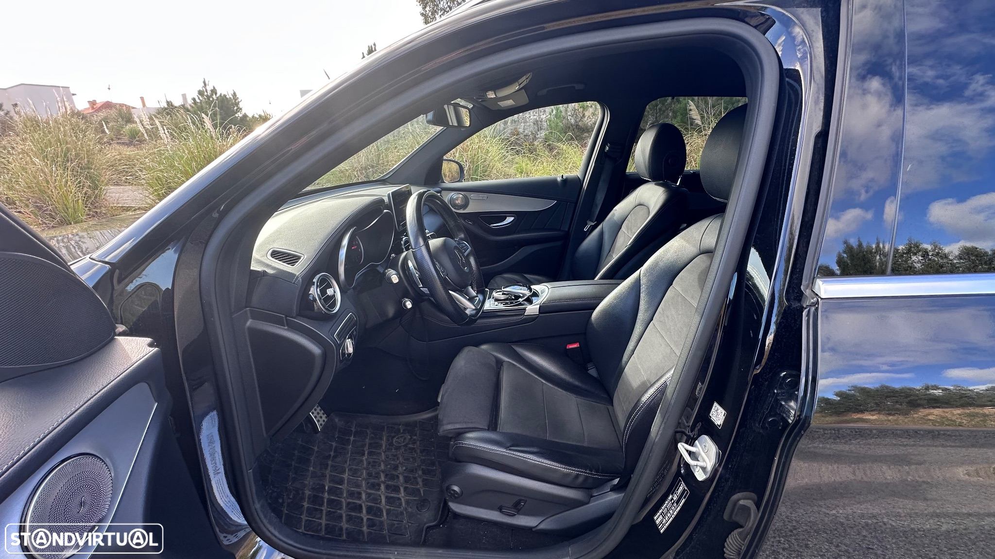 Mercedes-Benz GLC 250 d Coupe 4Matic 9G-TRONIC AMG Line - 29