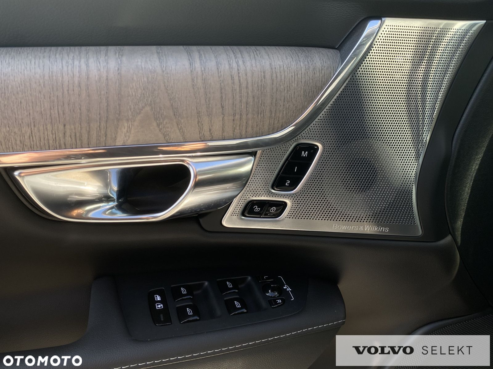 Volvo S90 - 31