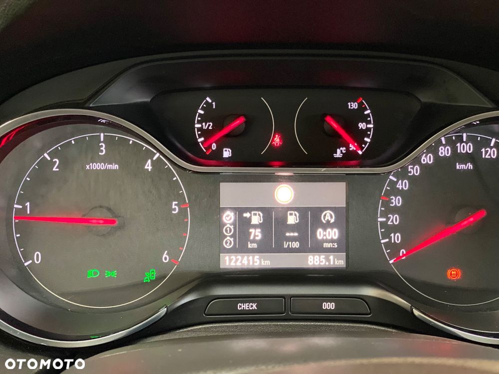 Opel Grandland X 1.6 CDTI Innovation S&S - 24