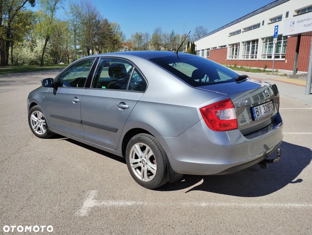 Skoda RAPID 1.2 TSI Ambition - 3