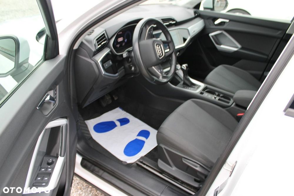 Audi Q3 - 19