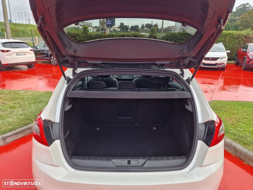 Peugeot 308 1.2 PureTech GT Line - 7