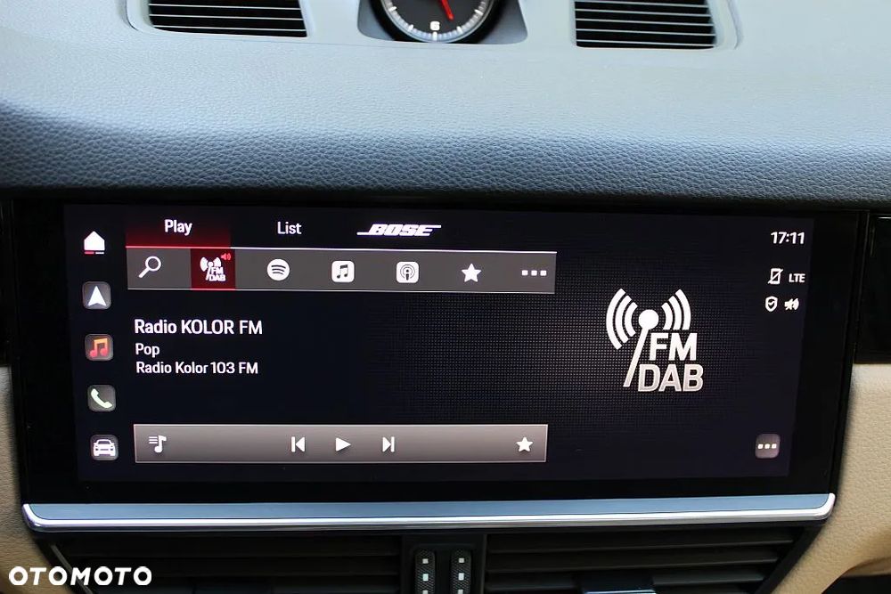 Porsche Cayenne Platinum Edition - 37