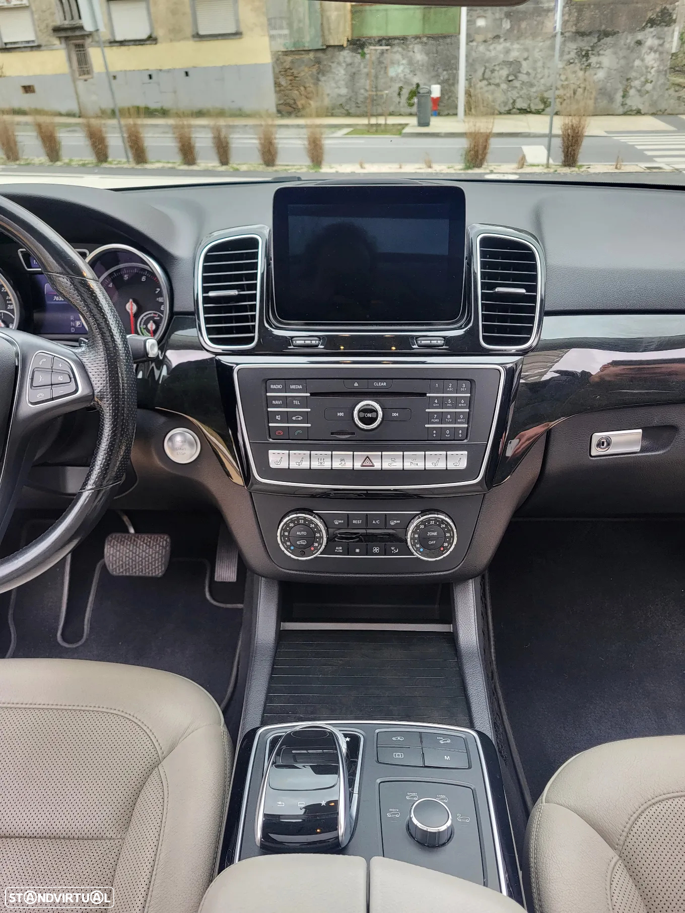 Mercedes-Benz GLE 500 e 4-Matic - 19