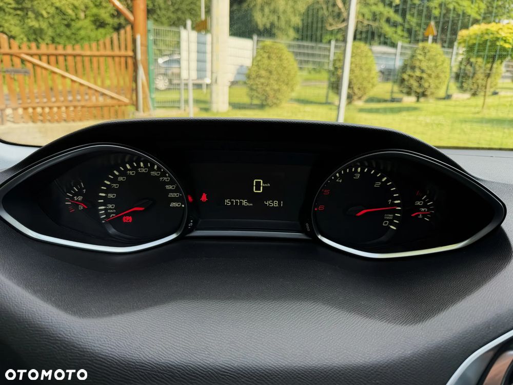 Peugeot 308 BlueHDi 130 Stop & Start Allure - 22