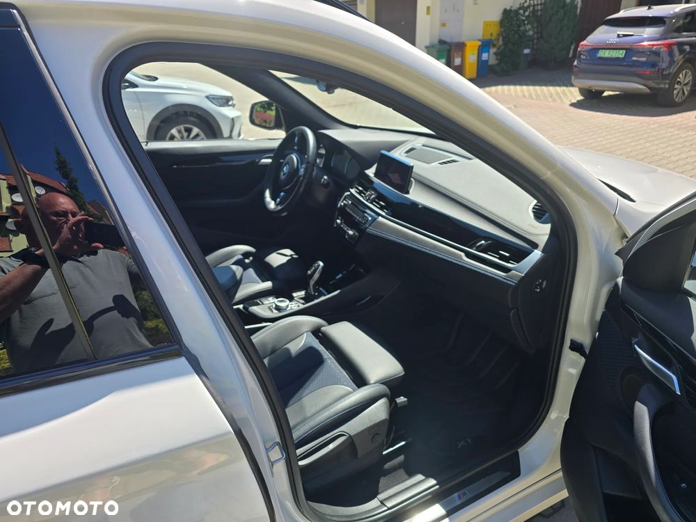 BMW X1 xDrive20i M Sport - 3