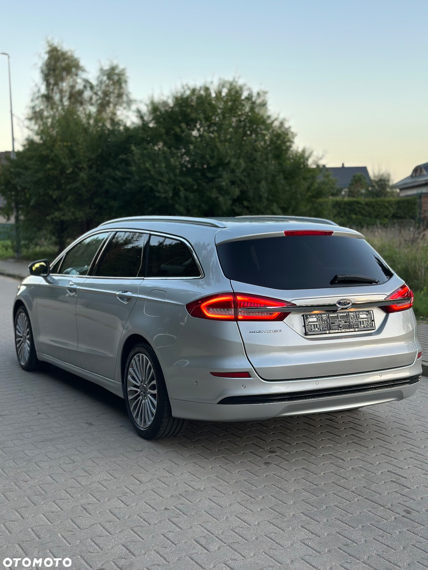 Ford Mondeo 2.0 EcoBlue Titanium - 10
