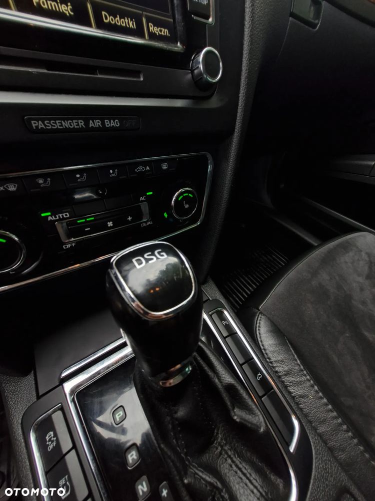 Skoda Superb 2.0 TDI DSG Exclusive - 15
