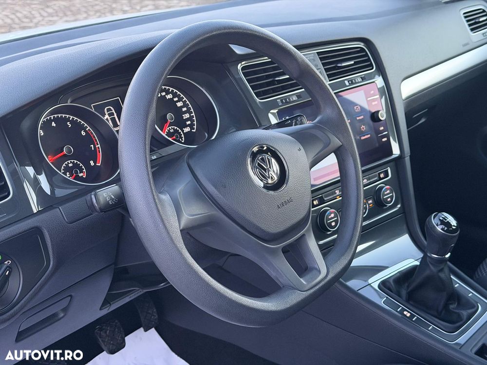 Volkswagen Golf 1.0 TSI Trendline - 27