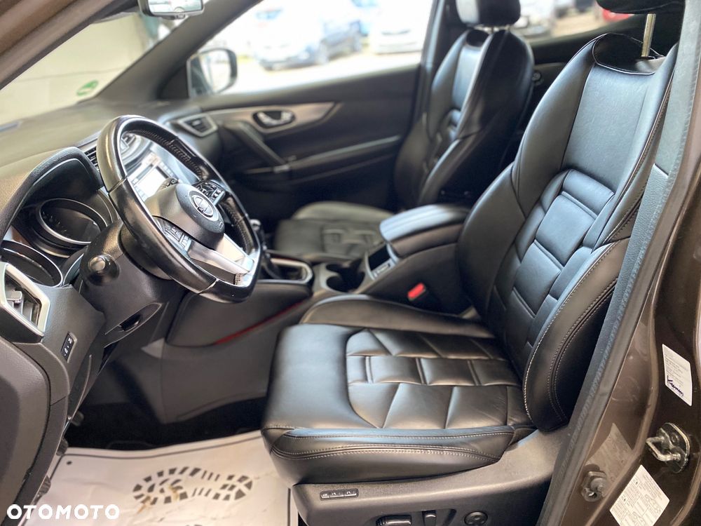 Nissan Qashqai 1.3 DIG-T TEKNA - 5