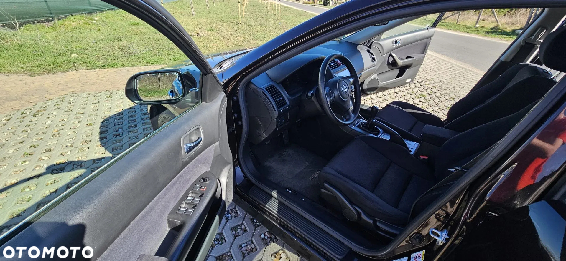Honda Accord 2.0 Comfort - 11