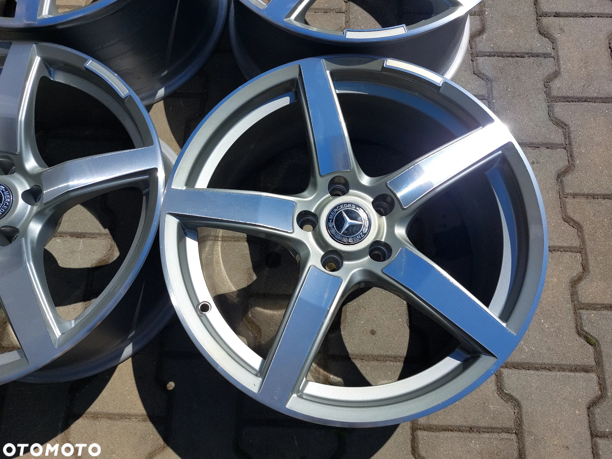 MERCEDES CLS W219 FELGI ALUMINIOWE R18 8J ET32 9J ET35 5X112 JAK NOWE! DWIE SZEROKOŚCI! - 3