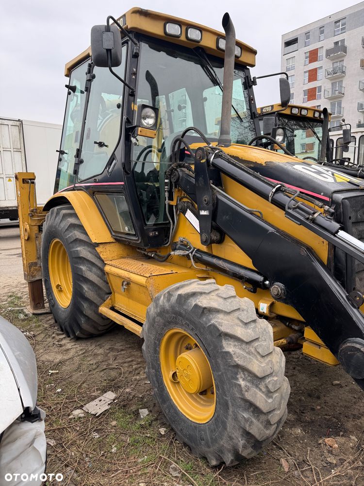 Caterpillar 428D - 11