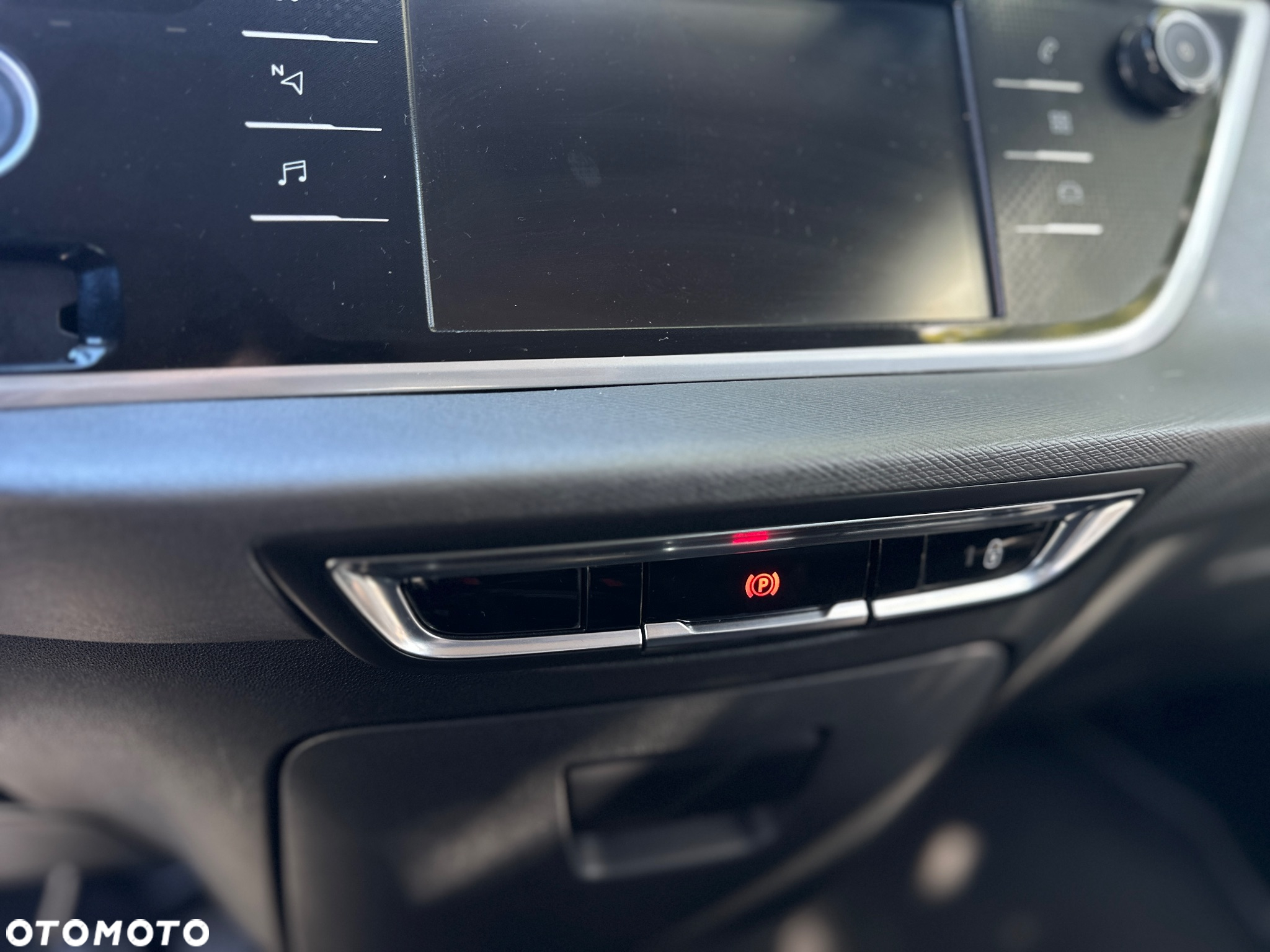 Citroën C4 SpaceTourer Grand 1.5 BlueHDi Feel S&S EAT8 - 36