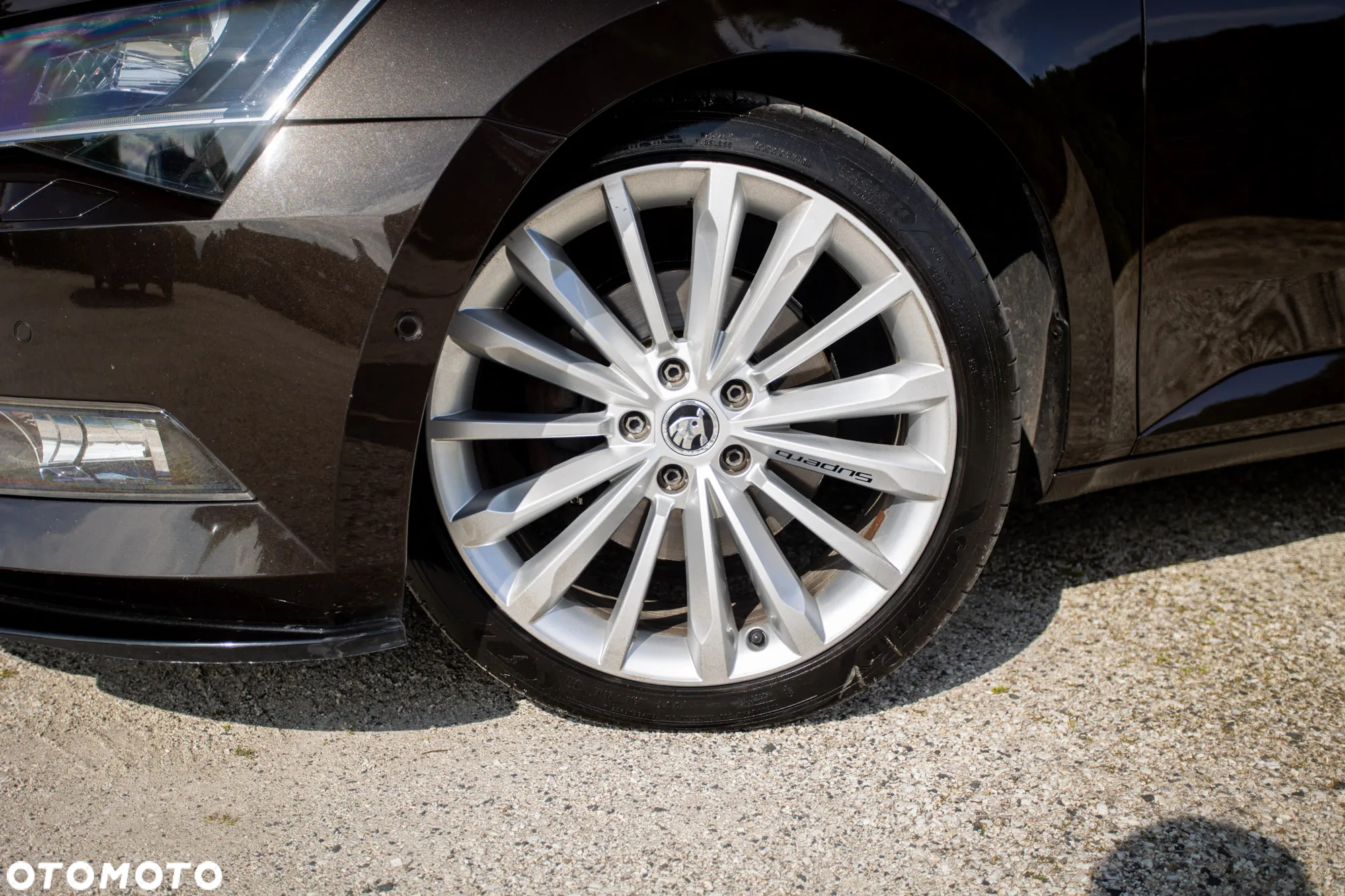 Skoda Superb Combi 2.0 TDI DSG L&K - 4