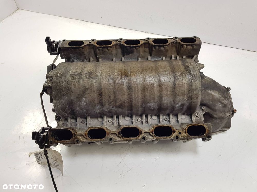 KOLEKTOR SSĄCY AUDI S8 D3 5,2 FSI - 11