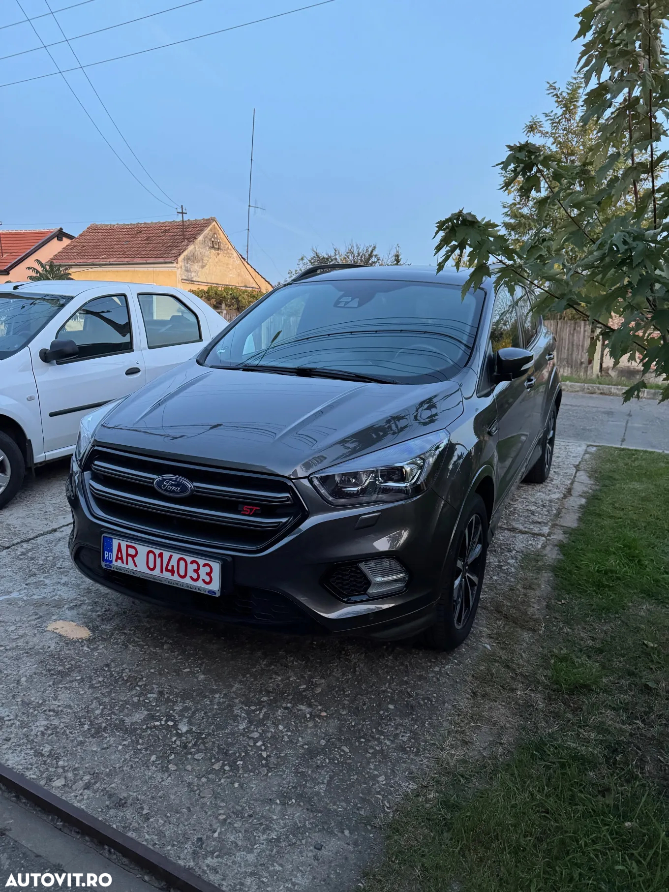 Ford Kuga 1.5 EcoBoost 2x4 ST-Line - 7