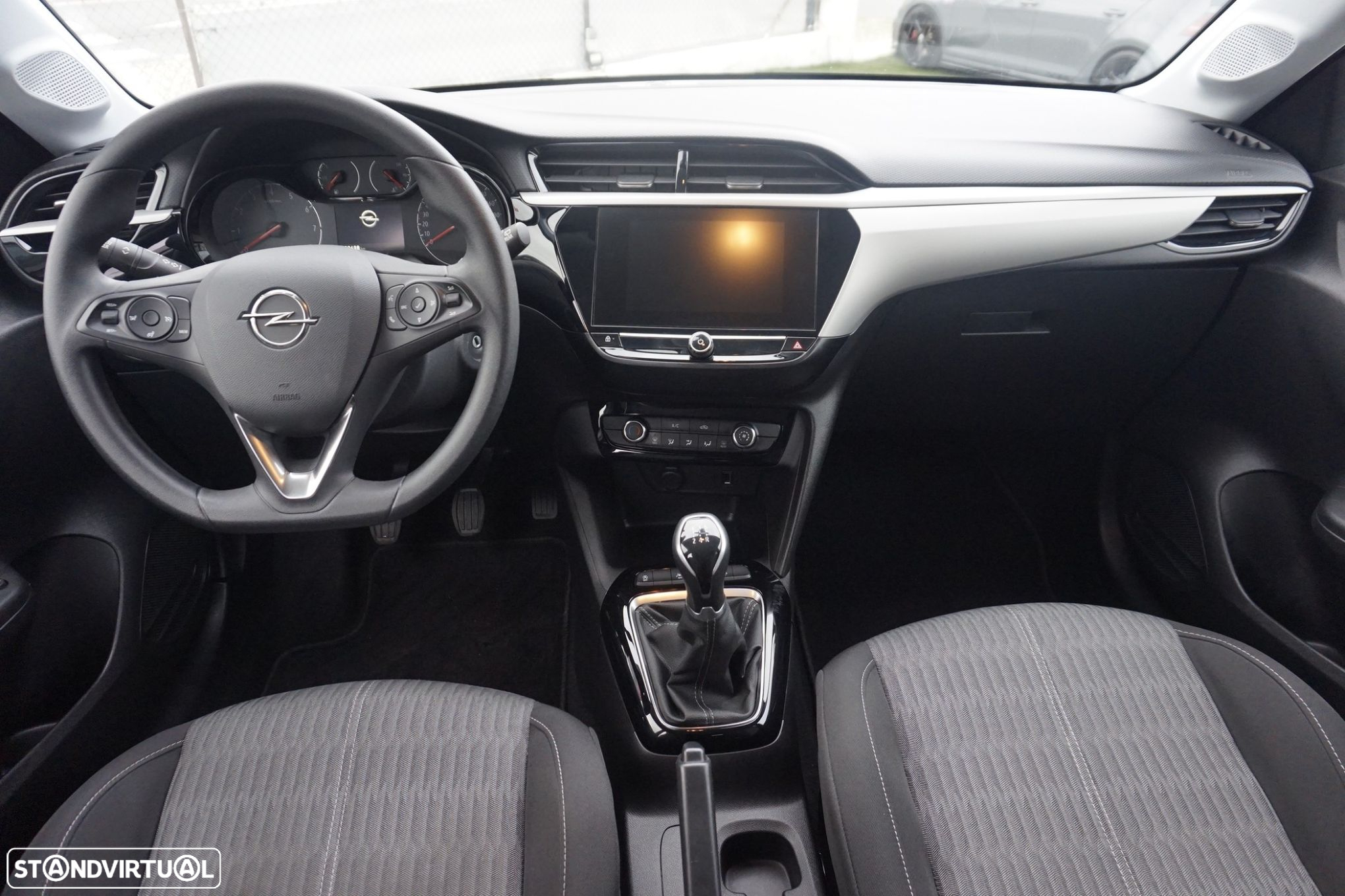 Opel Corsa 1.2 Edition - 3