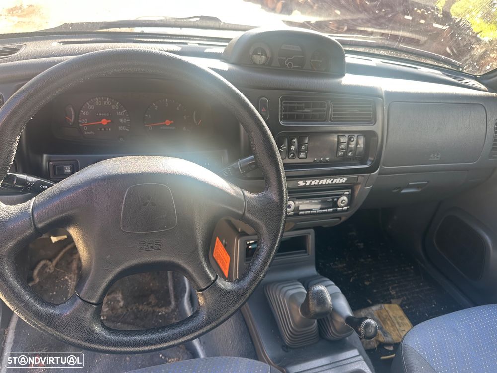 Mitsubishi L200 2.5 TD CD Strakar ABS+AC - 5
