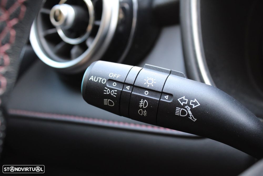 MG EHS Luxury — fotografia 14