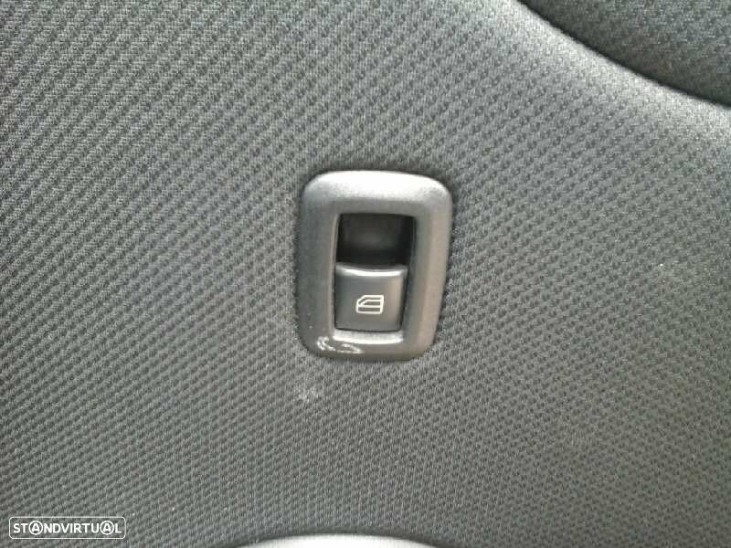 COMANDO DO ELEVADOR TRASEIRO DIREITO MERCEDES CLASE B (W245) 200 CDI (245.208) - 2