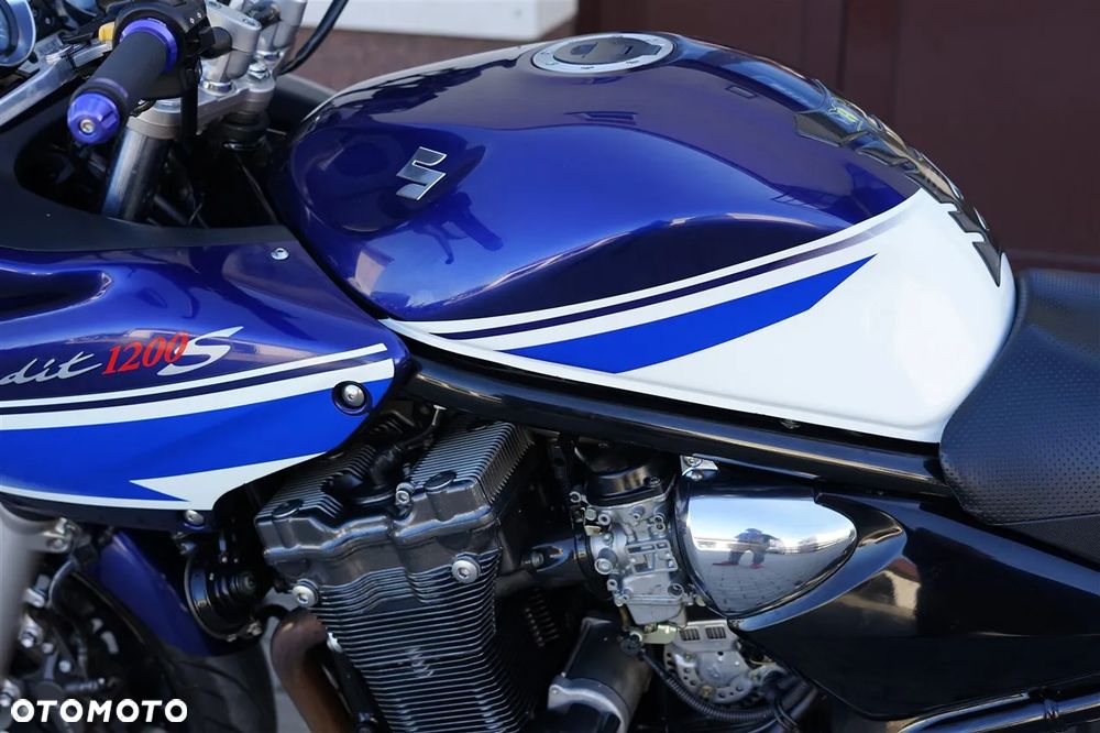 Suzuki Bandit - 27