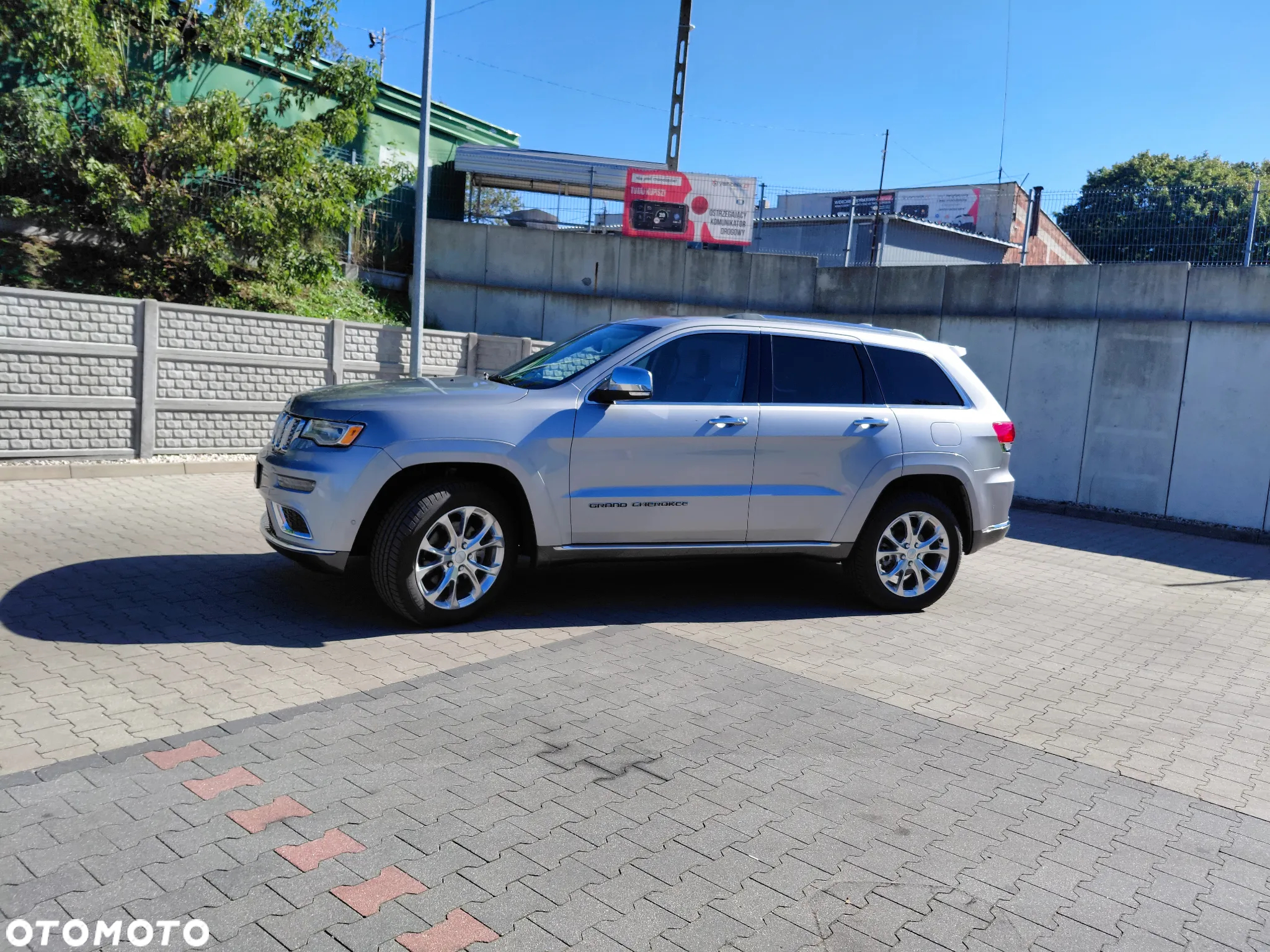 Jeep Grand Cherokee 5.7 V8 HEMI 4WD Automatik Summit - 6